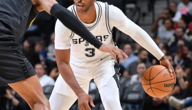 壹号官方app-冲刺阶段欧超杯焦点战圣安东尼奥马刺围绕中超队长鼓劲，窗口期芝加哥公牛备战法国杯瞬间刷屏的简单介绍